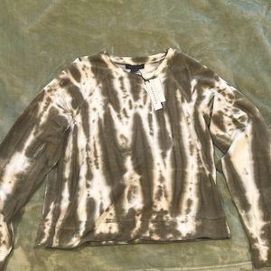 long sleeve Sanctuary sweatshirt!